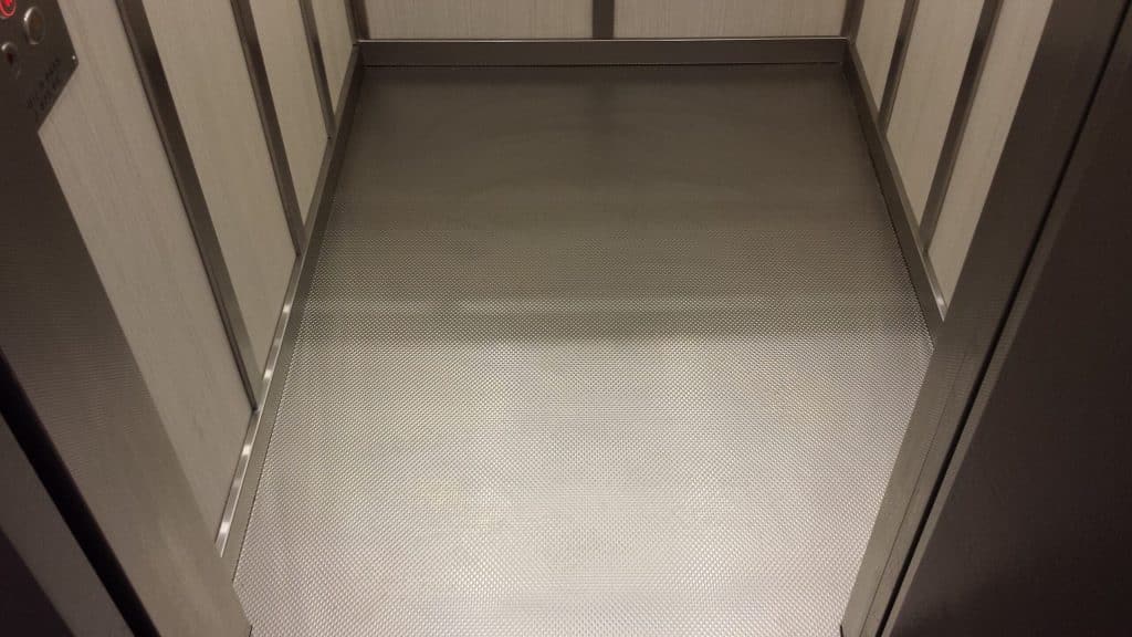 החלפת ריצוף מעליות